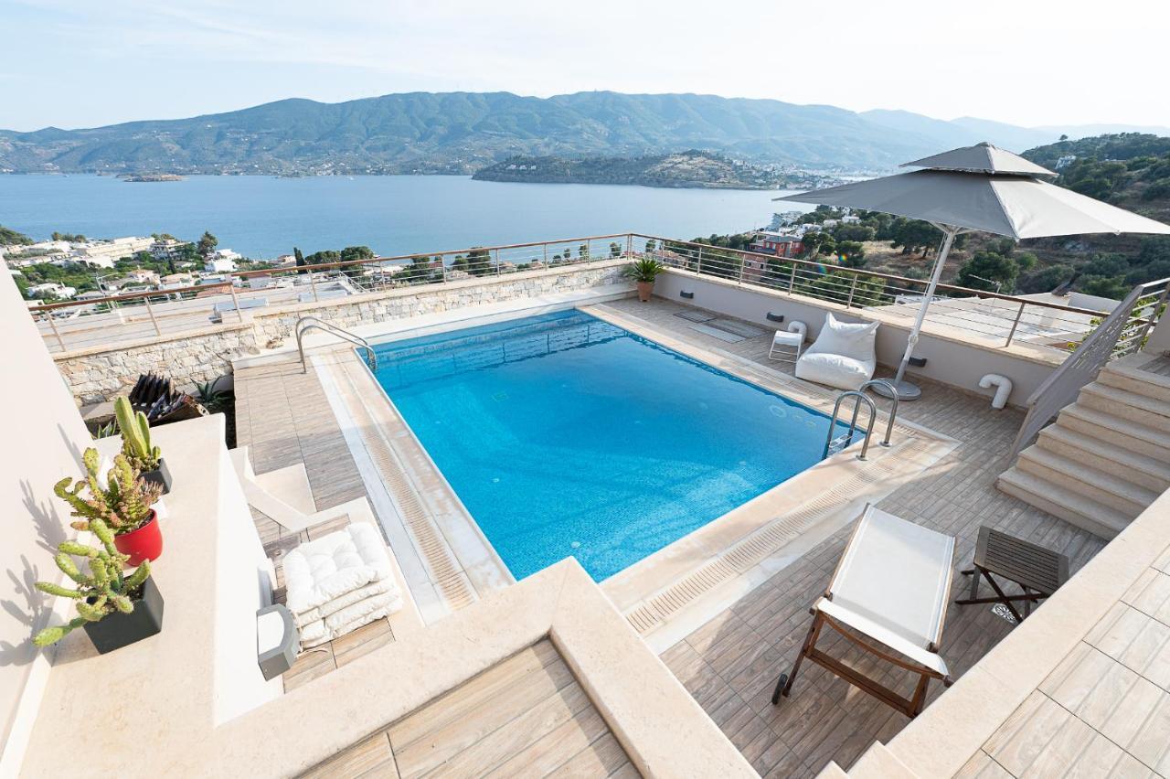 Kalavria Luxury Suites, Afroditi Suite With Magnificent Sea View And Private Swimming Pool. Poros Town Bagian luar foto